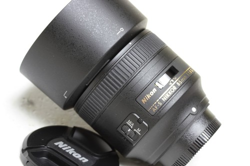 Nikon nikkor 85mm 8 - 85mm, f1.8