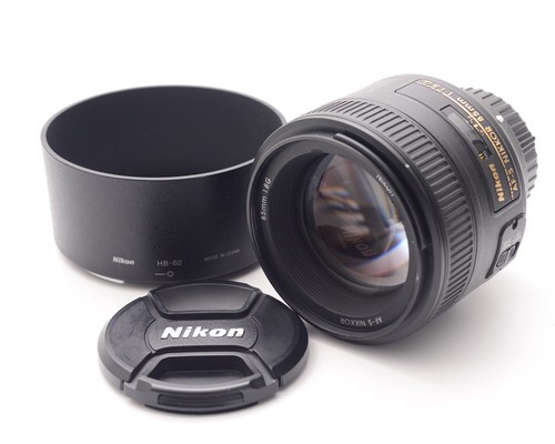 Nikon nikkor 85mm 1 8 - f/1.8, g