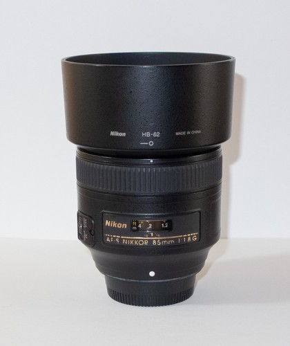 Nikon nikkor 85mm 1 8g - nikon,