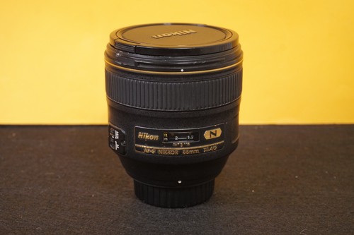 Nikon nikkor 85mm - 85mm, g