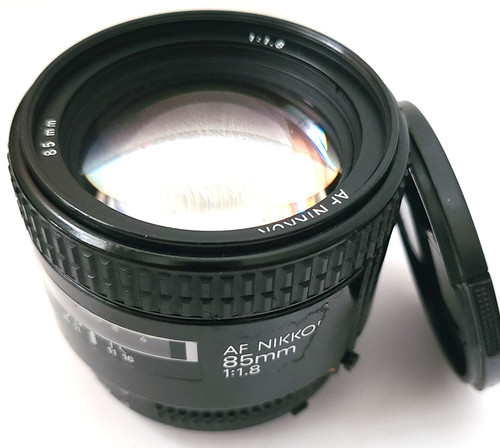 Nikon nikkor 85mm - af,